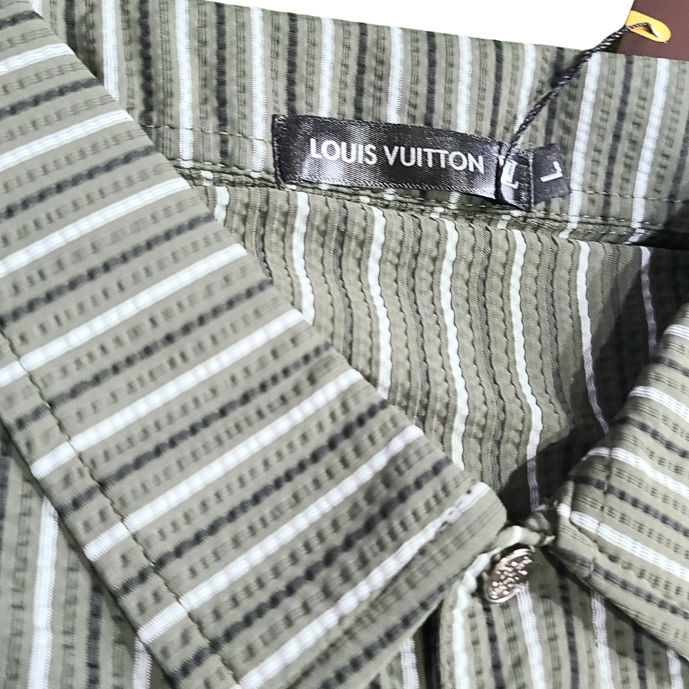 Men’s Imported LV Lining Niker Suit – Premium Steachable Fabric (Malai China)