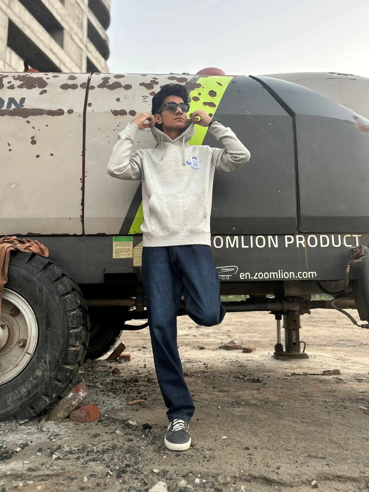 Imported Heavy Fleece Hoodie – Grey | Nike-Inspired Premium Edition